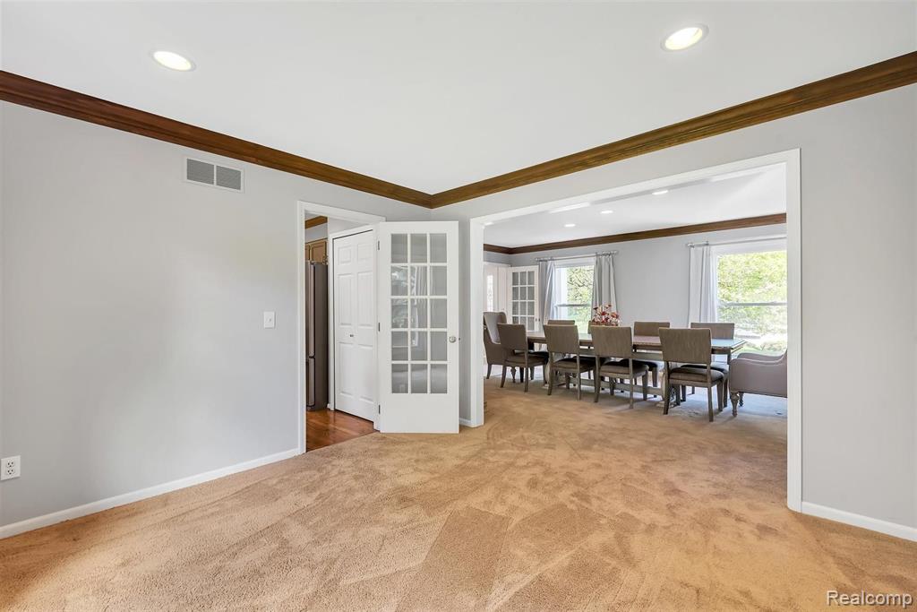 25735 Rutledge Crossing Farmington Hills, MI 48335 - Photo 12 of 53