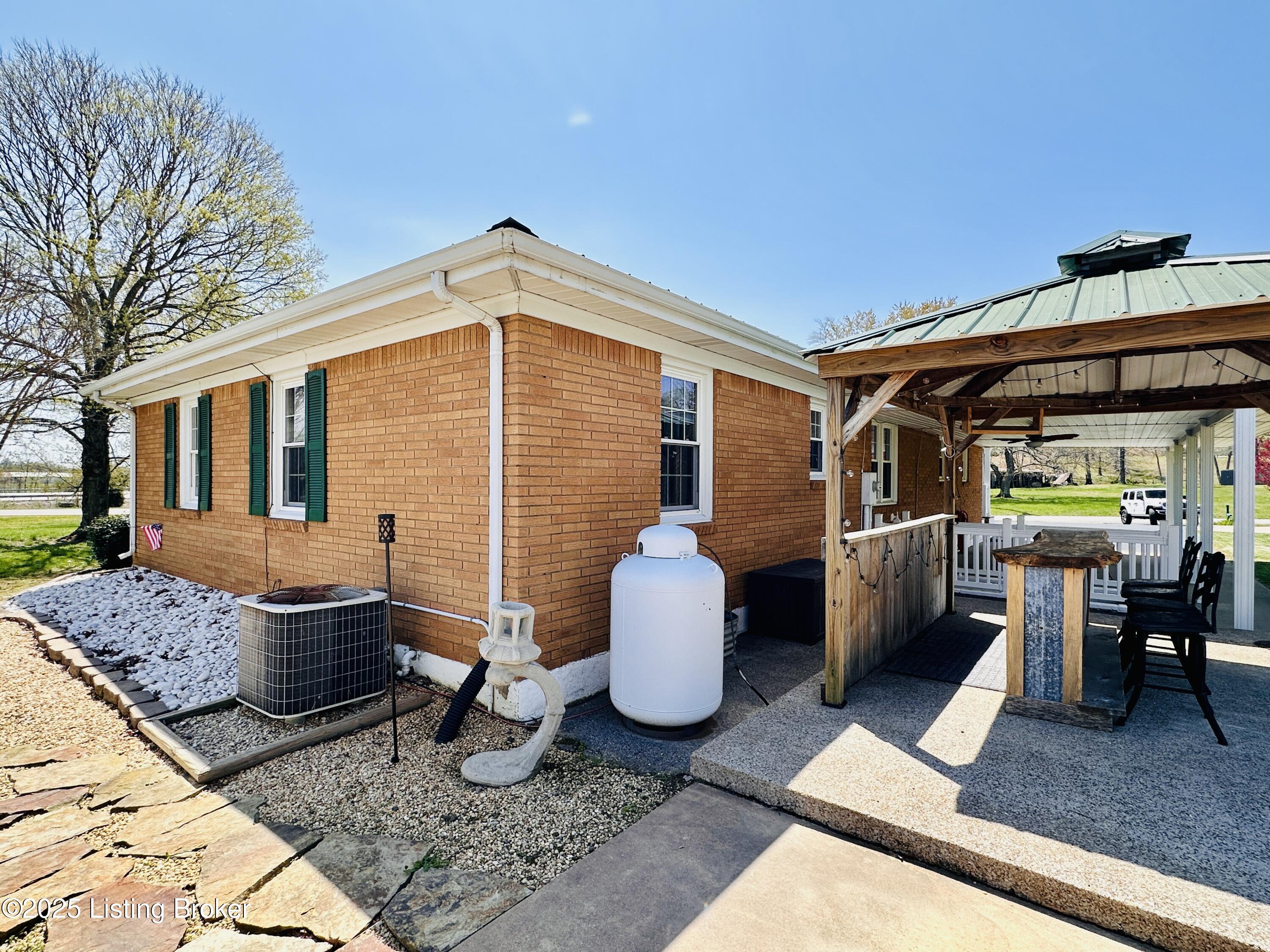 868 Frontage Road Leitchfield, KY 42754 - Photo 21 of 89 Exterior house-2