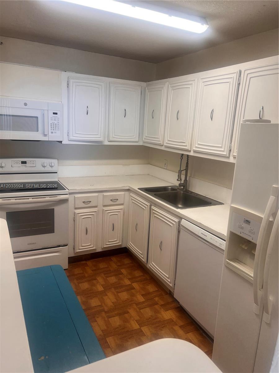 200 Southeast 15th Road, Unit 16E Miami, FL 33129 - Photo 7 of 8