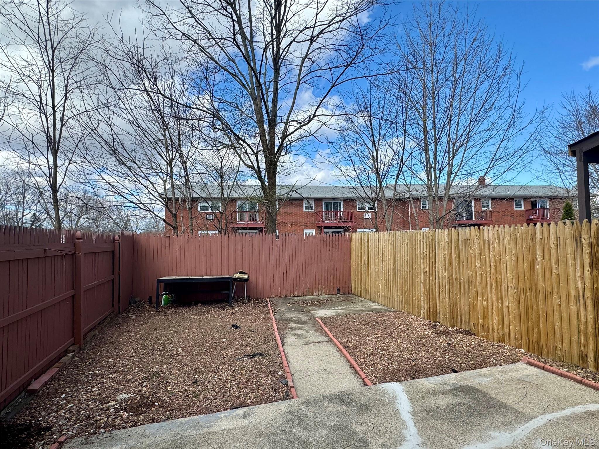 64 Patio Road Middletown, NY 10941 - Photo 11 of 28