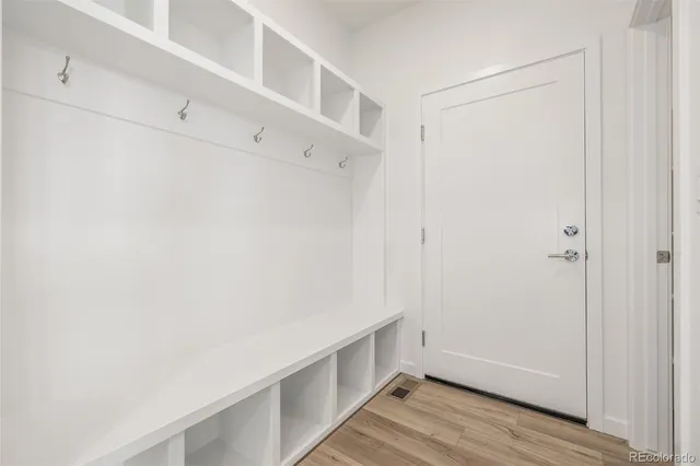 a view of an empty walk in closet