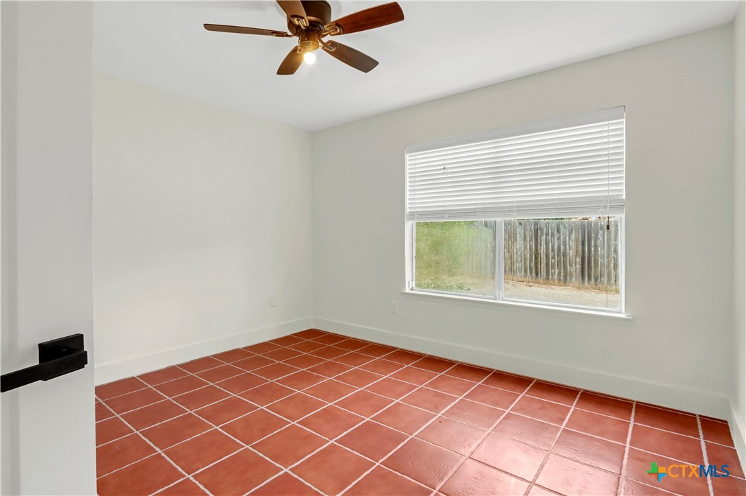 551 Terminal Loop Road, Unit B3 McQueeney, TX 78123 - Photo 26 of 41