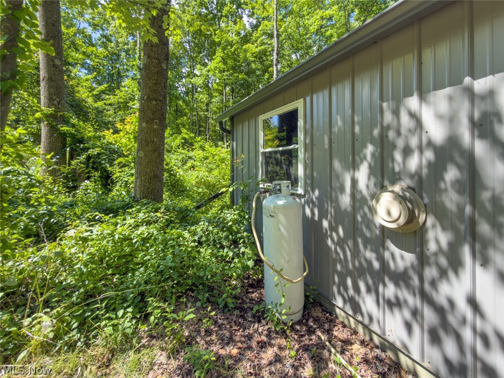 6985 Brush Run Road Cambridge, OH 43725 - Photo 20 of 50