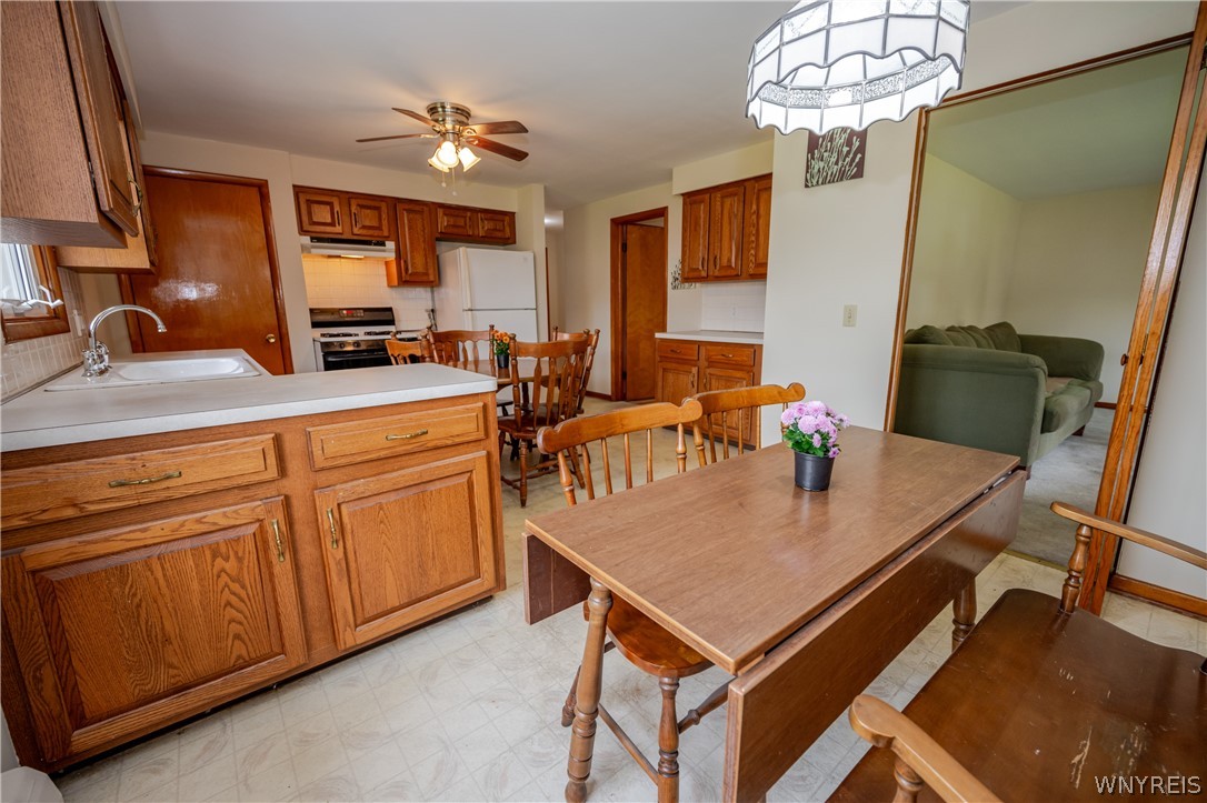 7 Ridgeview Lancaster, NY 14043 - Photo 10 of 42 Gallery Image 10