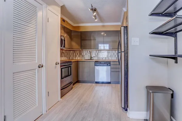 $130,000 | 109 North Main Street, Unit 410, Memphis, TN 38103