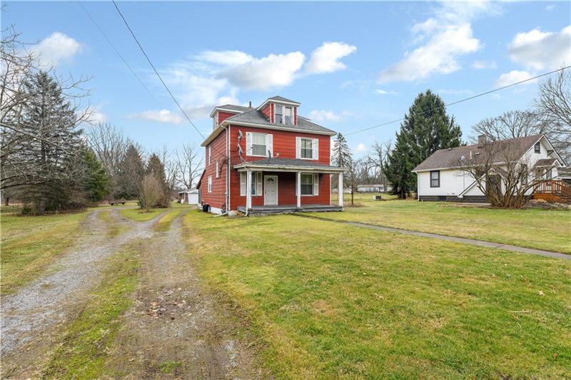 2926 Mercer Road New Castle, PA 16105 - Photo 1 of 17 Gallery Image 1