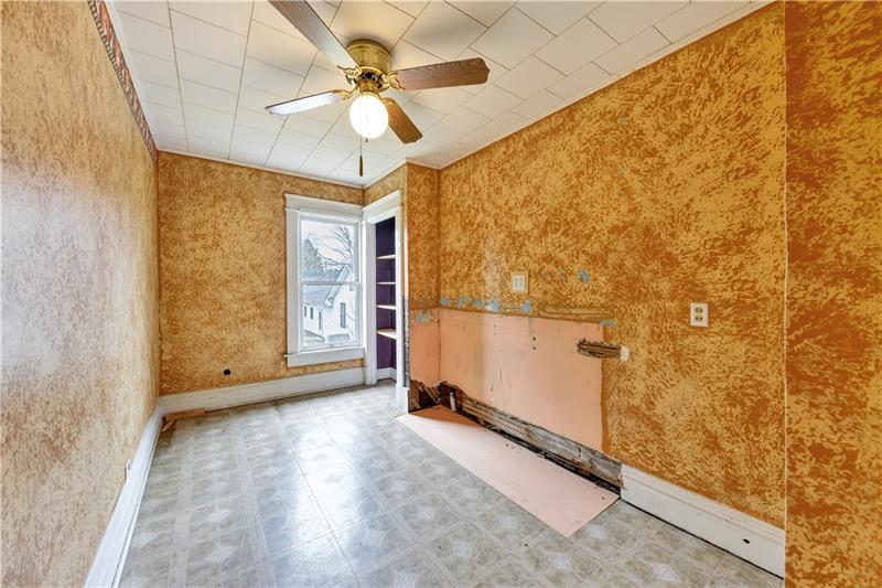 2926 Mercer Road New Castle, PA 16105 - Photo 12 of 17 Gallery Image 12