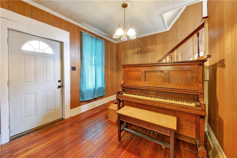 2926 Mercer Road New Castle, PA 16105 - Photo 13 of 17 Gallery Image 13