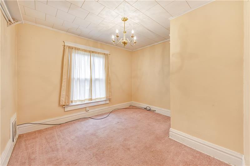 2926 Mercer Road New Castle, PA 16105 - Photo 7 of 17 Gallery Image 7