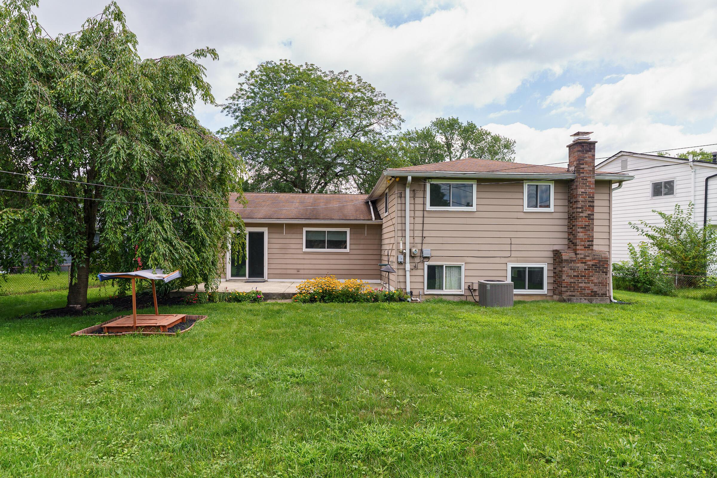 2126 Trent Road Columbus, OH 43229 - Photo 26 of 28 2126 Trent Rd-5