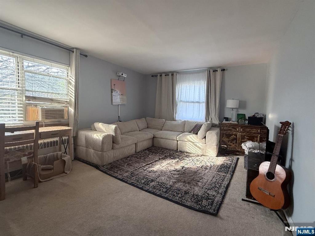 451 Heath Place, Unit 2 Hackensack, NJ 07601 - Photo 2 of 4