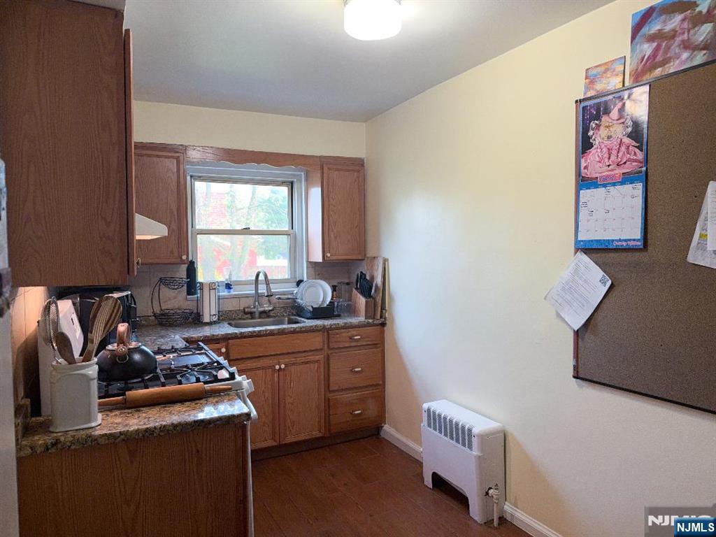 451 Heath Place, Unit 2 Hackensack, NJ 07601 - Photo 3 of 4