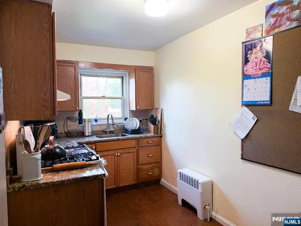 $1,925 | 451 Heath Place, Unit 2, Hackensack, NJ 07601