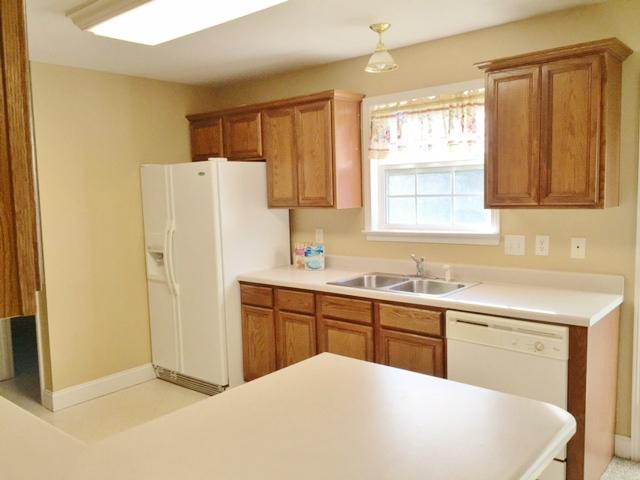 163 Cottonwood Meadow Road Powell, TN 37849 - Photo 7 of 19 Kitchen