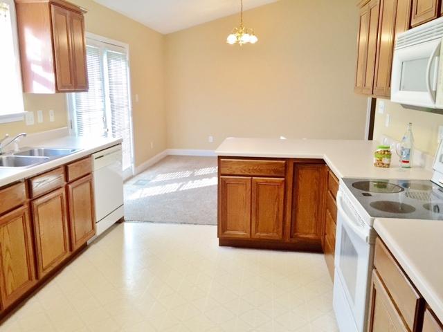 163 Cottonwood Meadow Road Powell, TN 37849 - Photo 8 of 19 Kitchen