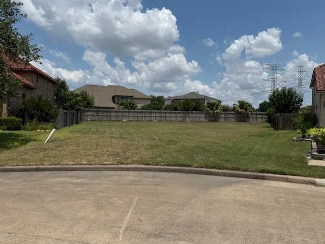 $179,000 | 104 Cherry Hills, Jersey Village, TX 77064