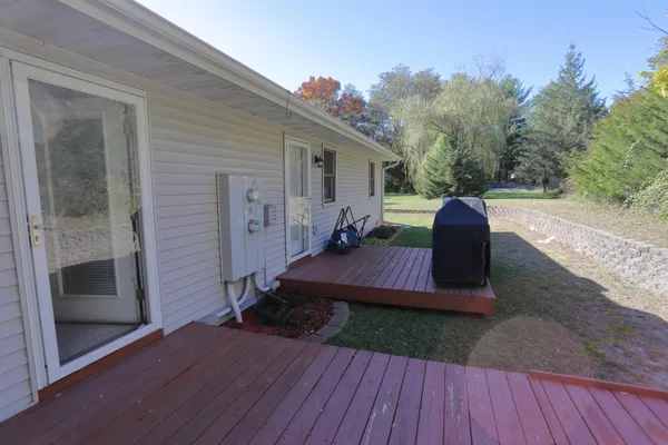 $249,900 | 702 West 2nd, Necedah, WI 54646
