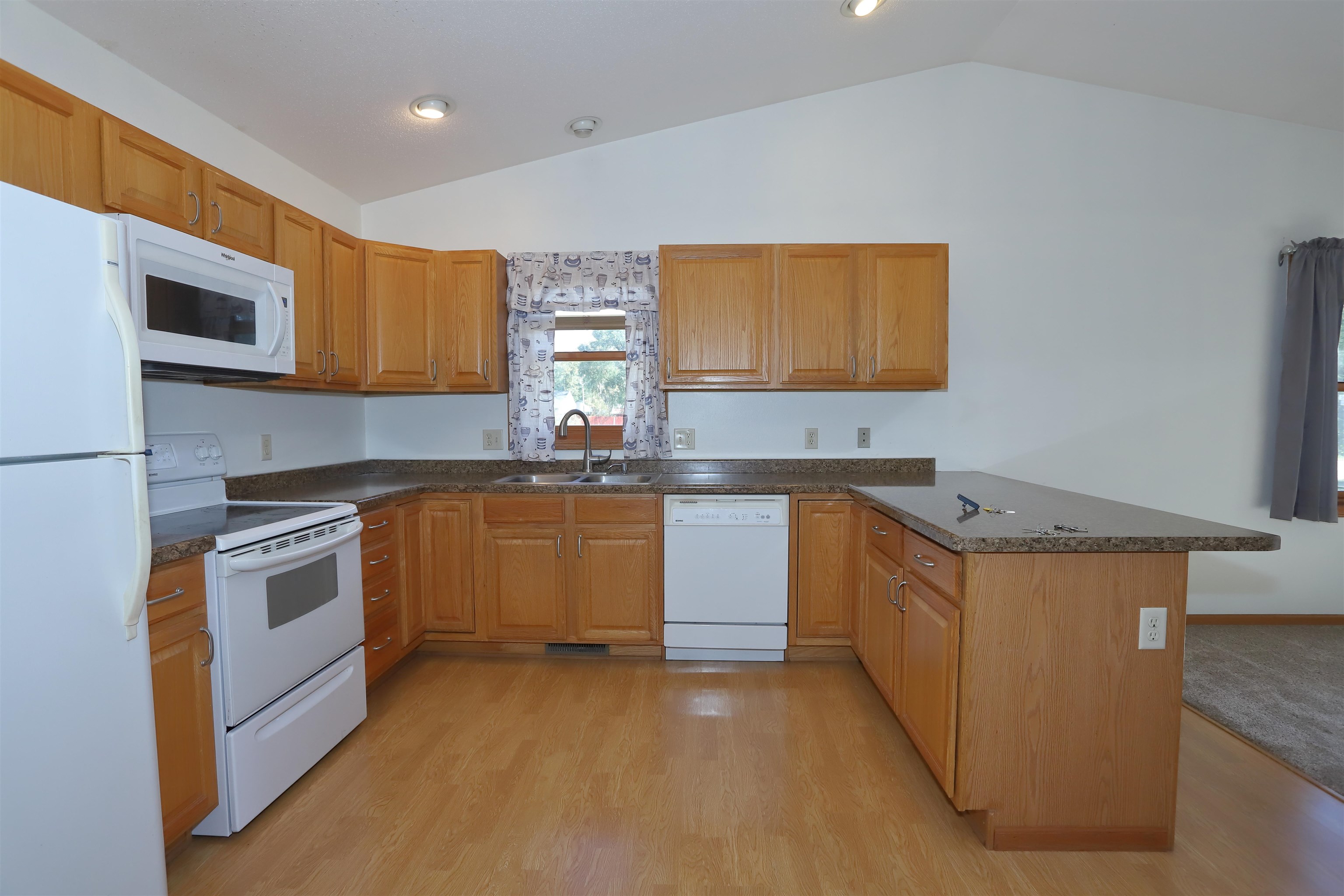 702 West 2nd Necedah, WI 54646 - Photo 7 of 19