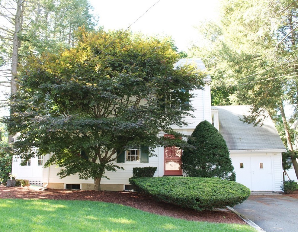 14 Gleason Road Lexington, MA 02420 - Photo 1 of 24 Gallery Image 1