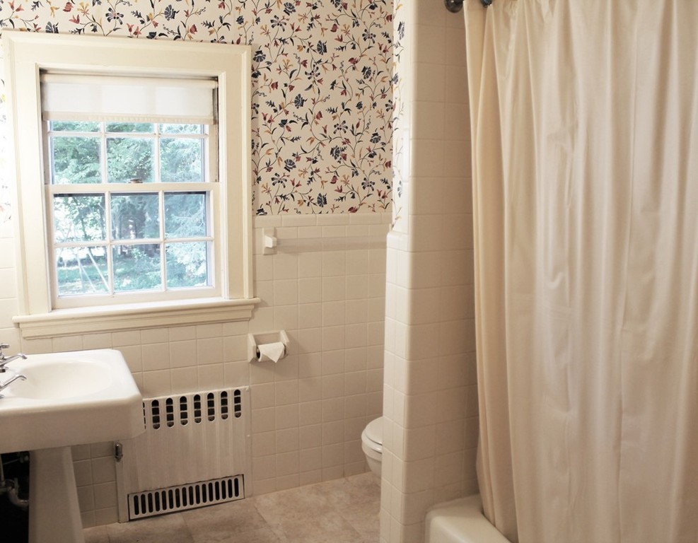 14 Gleason Road Lexington, MA 02420 - Photo 17 of 24 Gallery Image 17