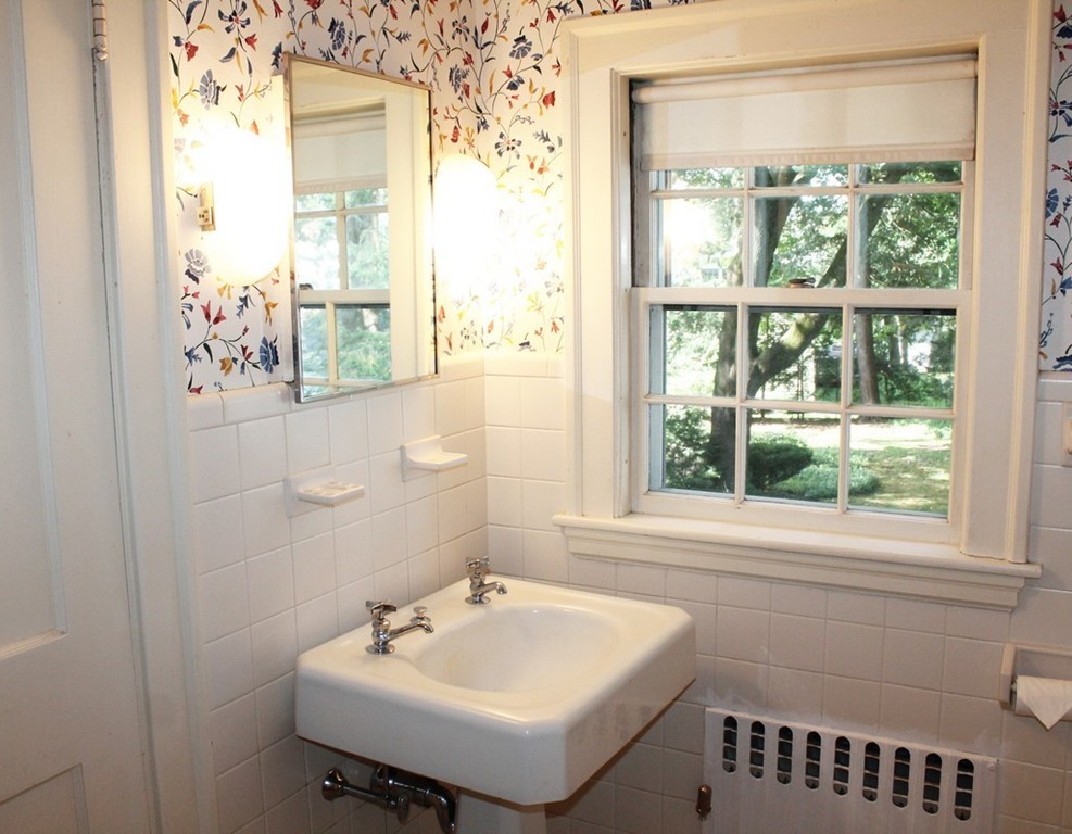 14 Gleason Road Lexington, MA 02420 - Photo 18 of 24 Gallery Image 18