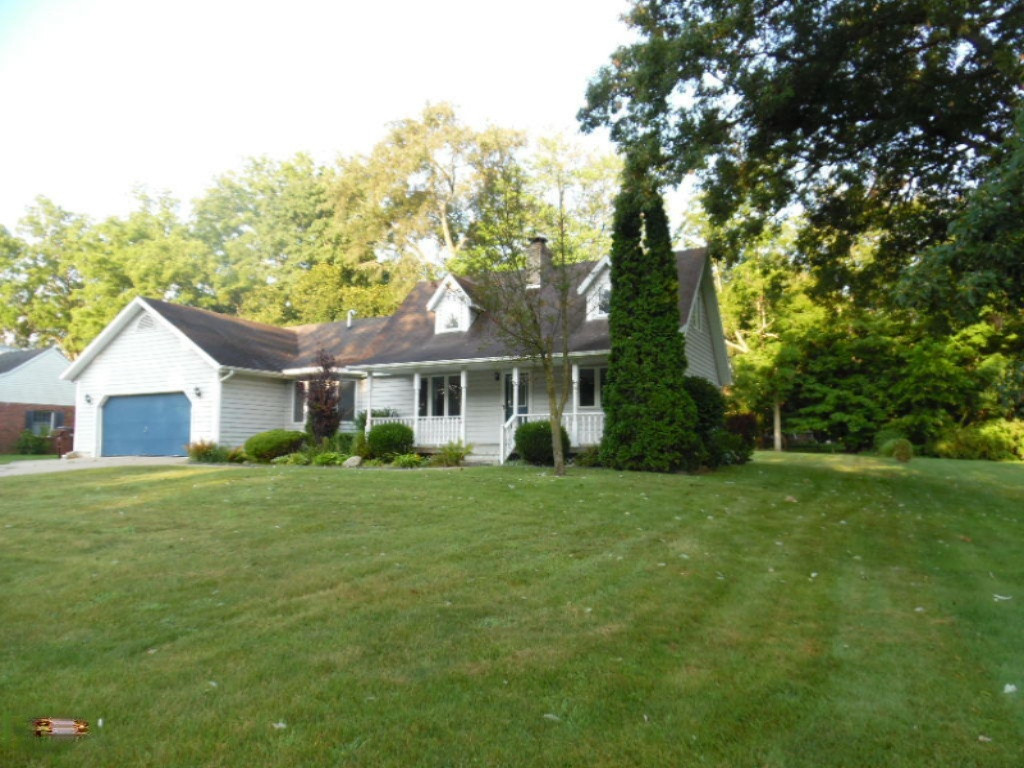622 Topinabee Road Niles, MI 49120 - Photo 1 of 18 SAM_5789