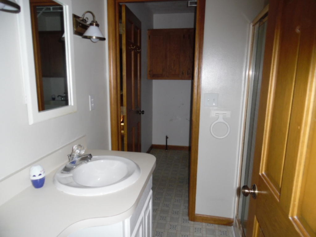 622 Topinabee Road Niles, MI 49120 - Photo 11 of 18 SAM_5797