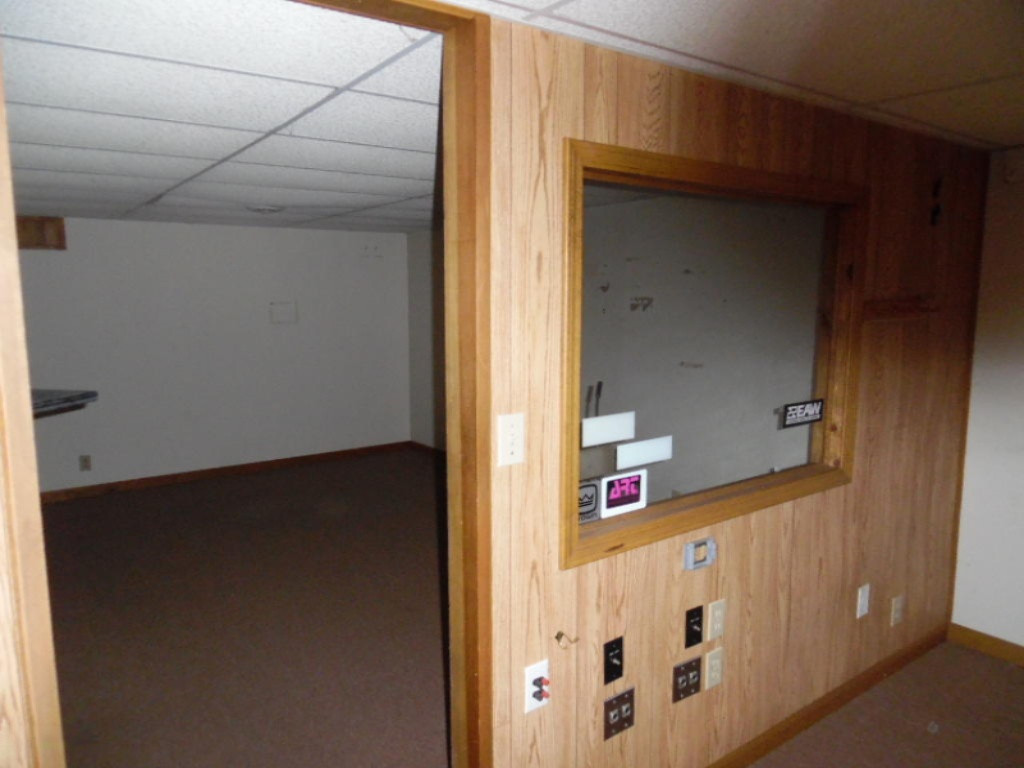 622 Topinabee Road Niles, MI 49120 - Photo 18 of 18 SAM_5806