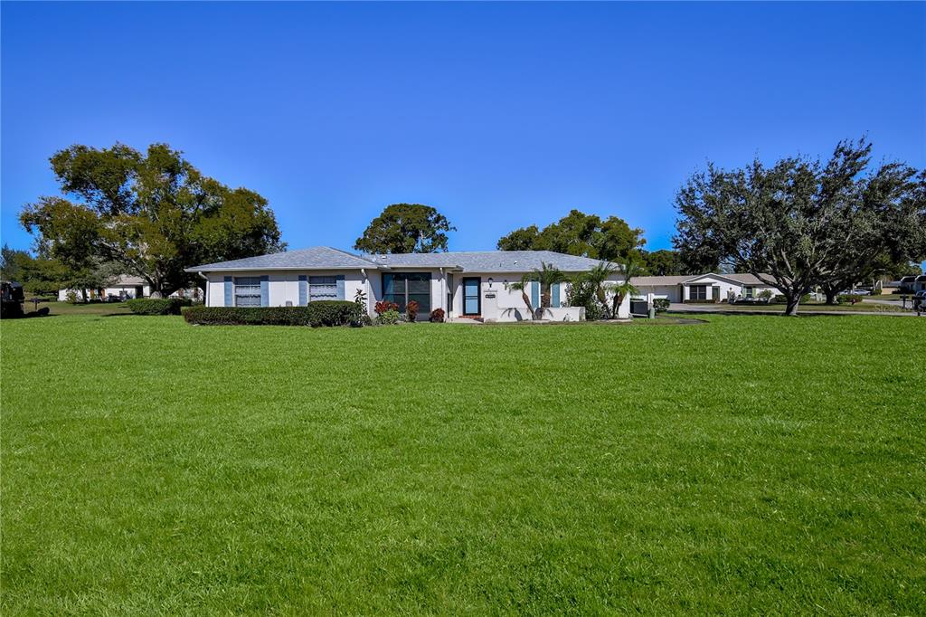 8141 Bugle Court, Unit 1 Port Richey, FL 34668 - Photo 4 of 33