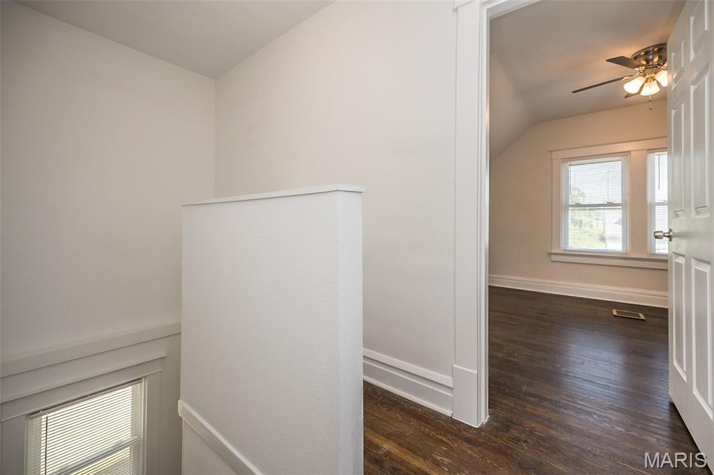 6996 Robbins Avenue Pagedale, MO 63133 - Photo 22 of 40