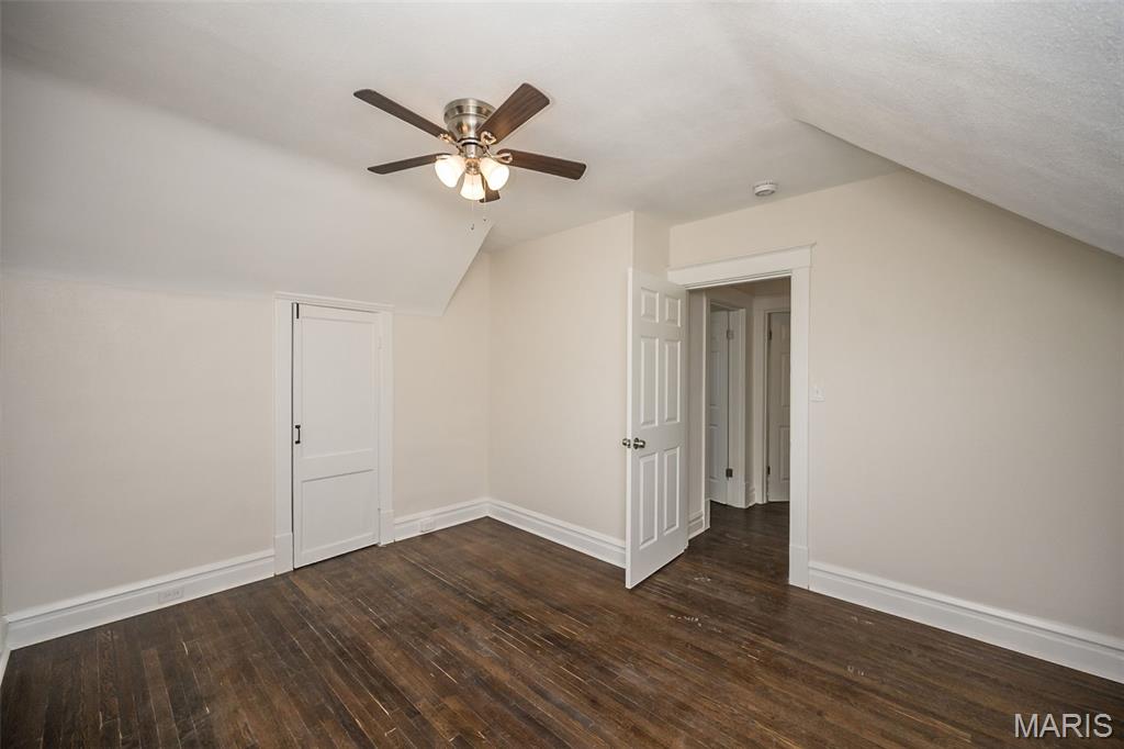 6996 Robbins Avenue Pagedale, MO 63133 - Photo 23 of 40