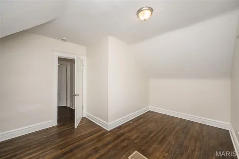 $180,000 | 6996 Robbins Avenue, Pagedale, MO 63133