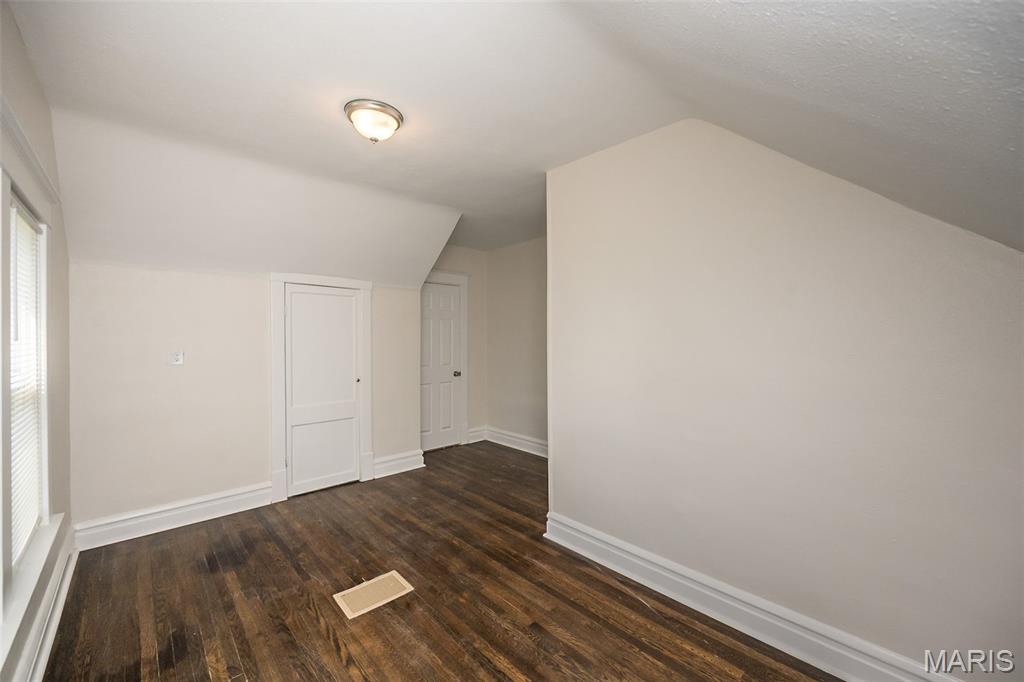 6996 Robbins Avenue Pagedale, MO 63133 - Photo 30 of 40