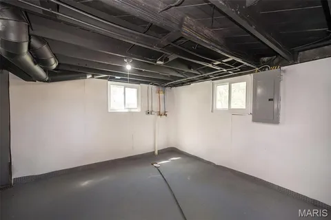 $180,000 | 6996 Robbins Avenue, Pagedale, MO 63133