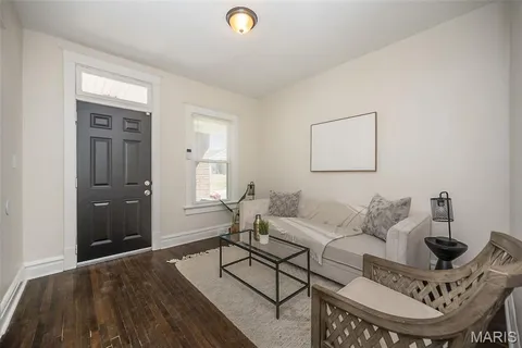 $180,000 | 6996 Robbins Avenue, Pagedale, MO 63133