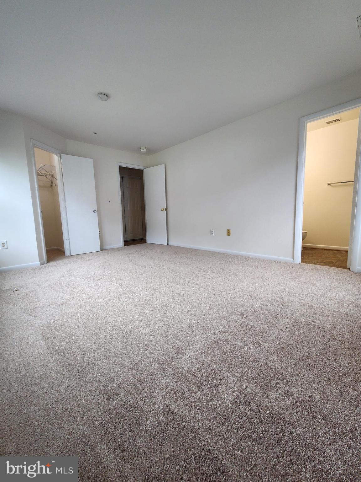10 Greystone Court, Unit F Annapolis, MD 21403 - Photo 11 of 23 2nd view of primary bedroom -new carpet