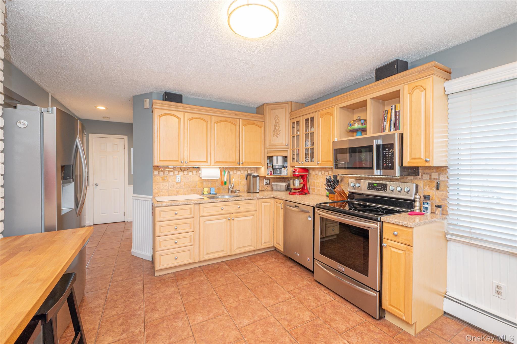 59 Orchid Road Levittown, NY 11756 - Photo 13 of 33