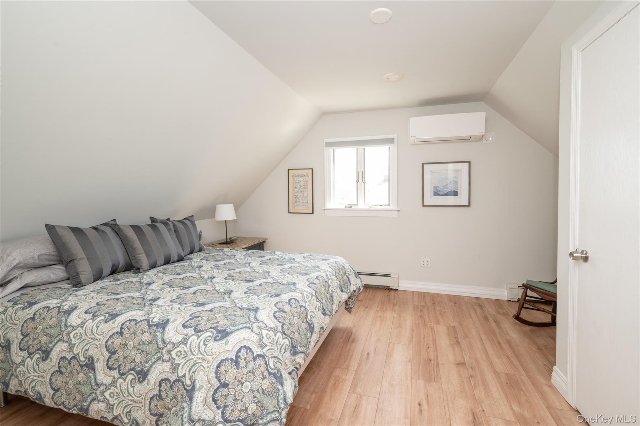 59 Orchid Road Levittown, NY 11756 - Photo 24 of 33