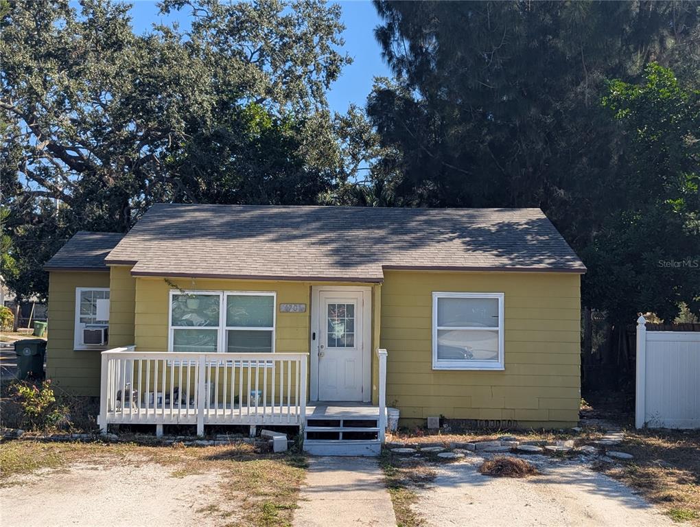 1701 13th Street West Bradenton, FL 34205 - Photo 2 of 26