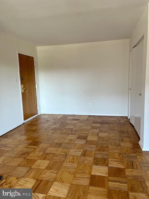 4356 Cherry Hill Road, Unit 304 Arlington, VA 22207 - Photo 7 of 13 Dining Room