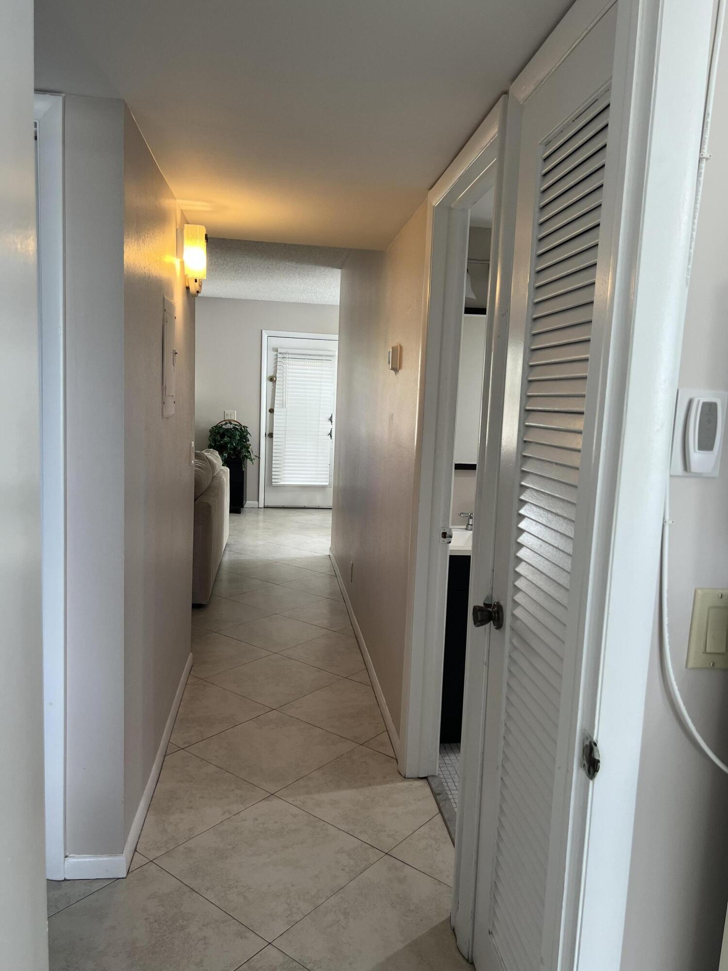 900 Flanders South Delray Beach, FL 33484 - Photo 22 of 52 IMG_7281