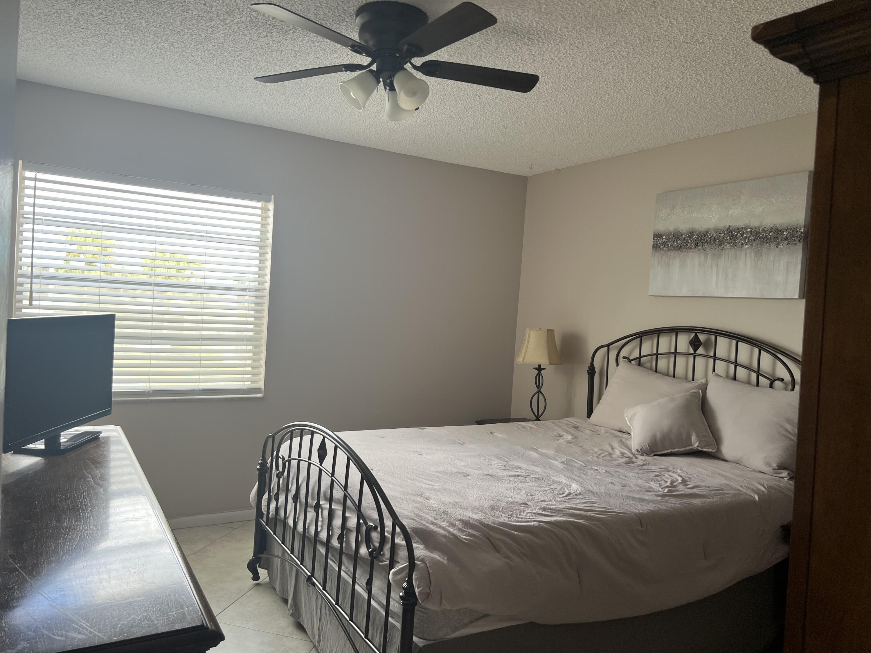 900 Flanders South Delray Beach, FL 33484 - Photo 7 of 52 IMG_7266