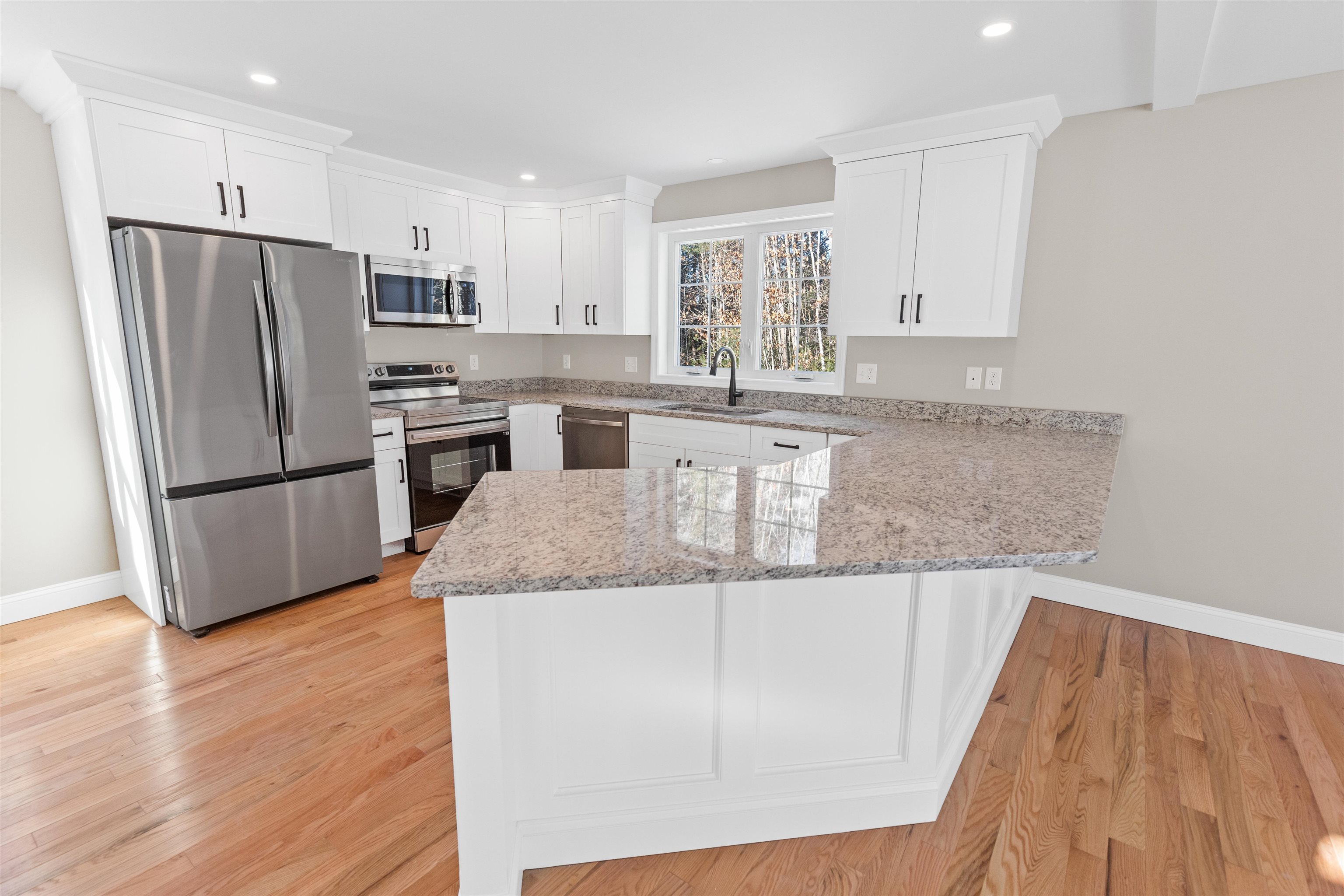 112 Barbara Boulevard Laconia, NH 03246 - Photo 18 of 55