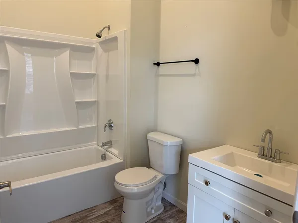 $1,700 | 327 Pine Street, Unit 1034, Pawtucket, RI 02860