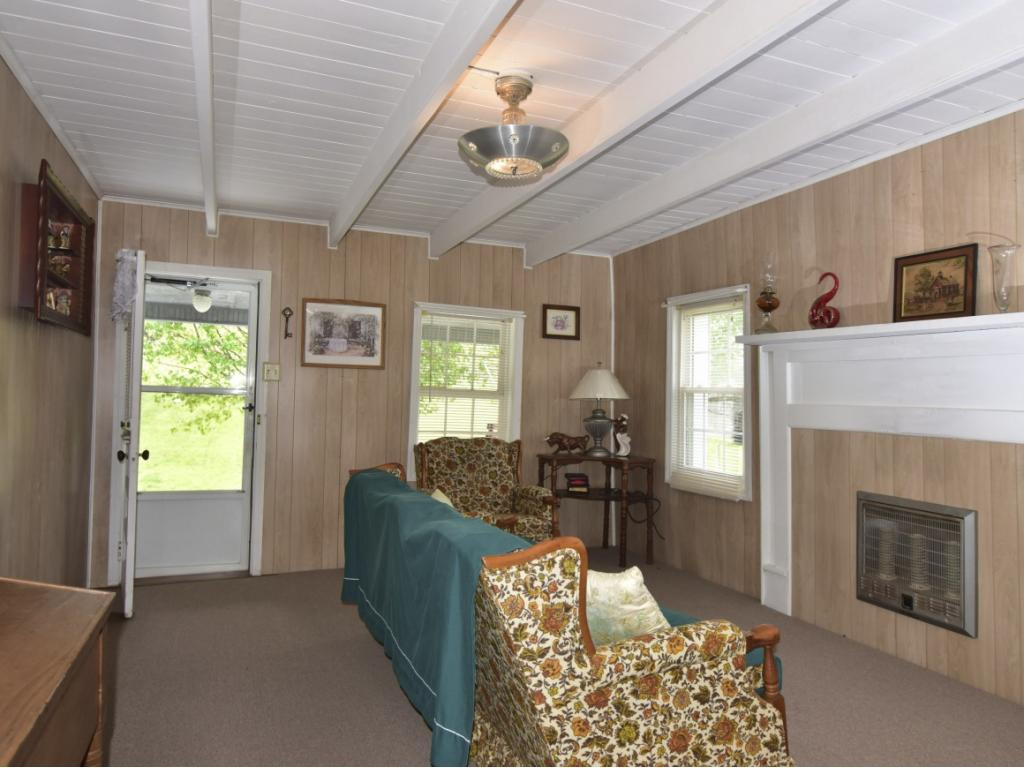 1680 Nelse Roberts Road Chuckey, TN 37641 - Photo 10 of 36 Photo 10