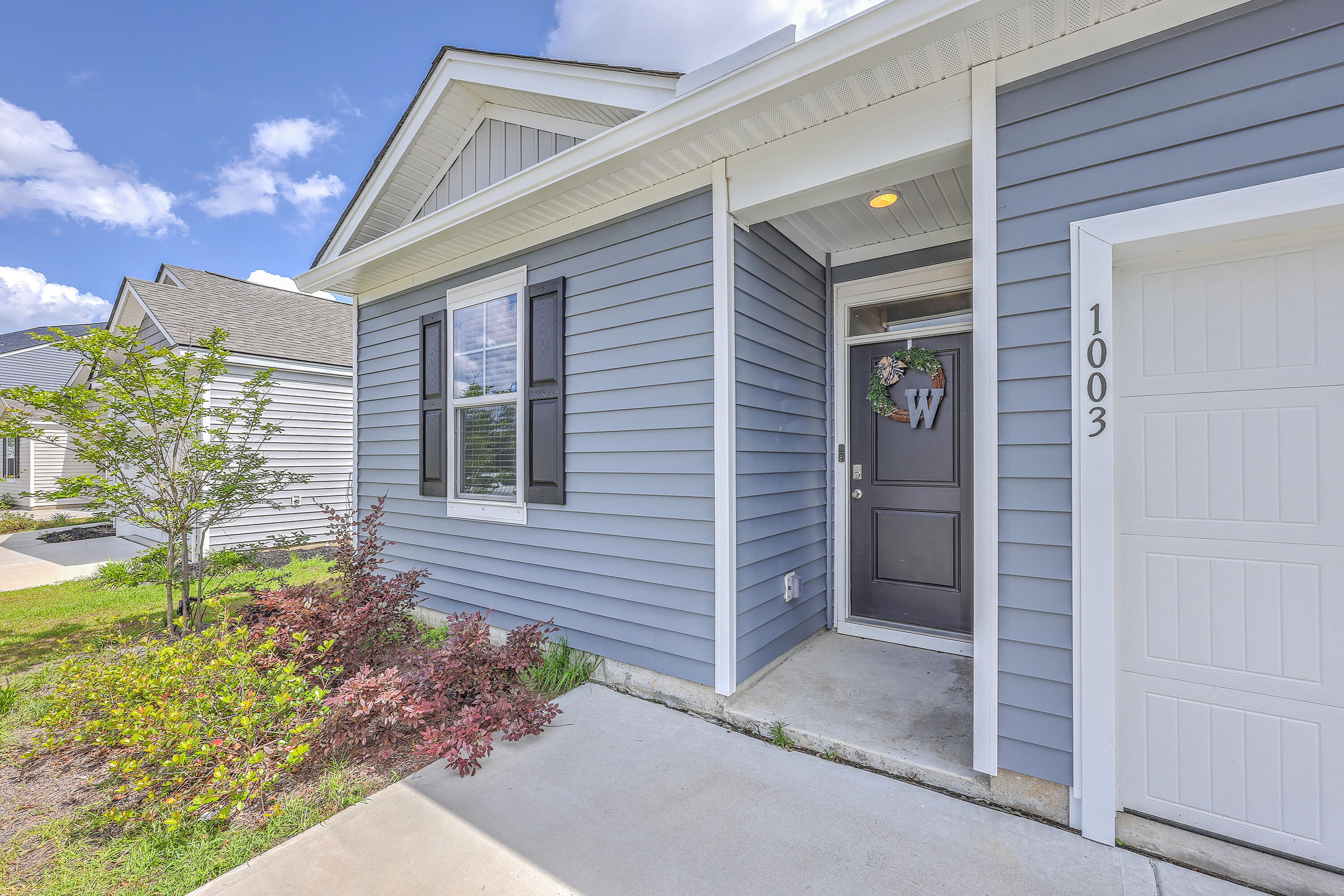 1003 Peridote Way Ladson, SC 29456 - Photo 2 of 23 ZYN_1475_76_77_78_79_80_81