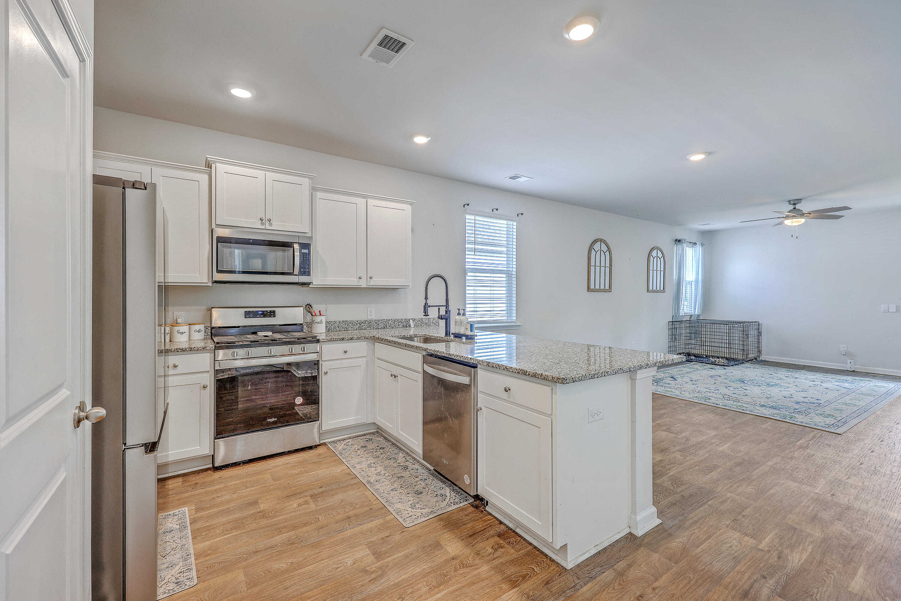 1003 Peridote Way Ladson, SC 29456 - Photo 4 of 23 ZYN_1552_3_4_5_6_7_8