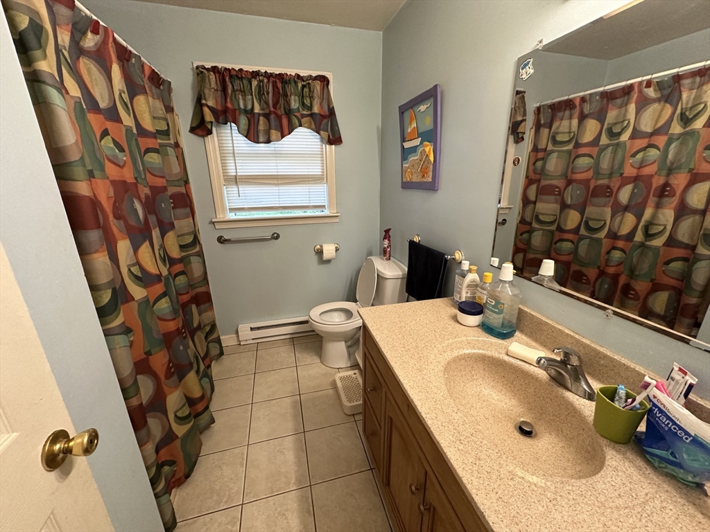 5 Loring Street Worcester, MA 01606 - Photo 7 of 15