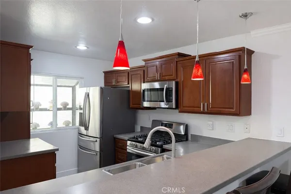 $3,200 | 12750 Centralia Street, Unit 36, Lakewood, CA 90715
