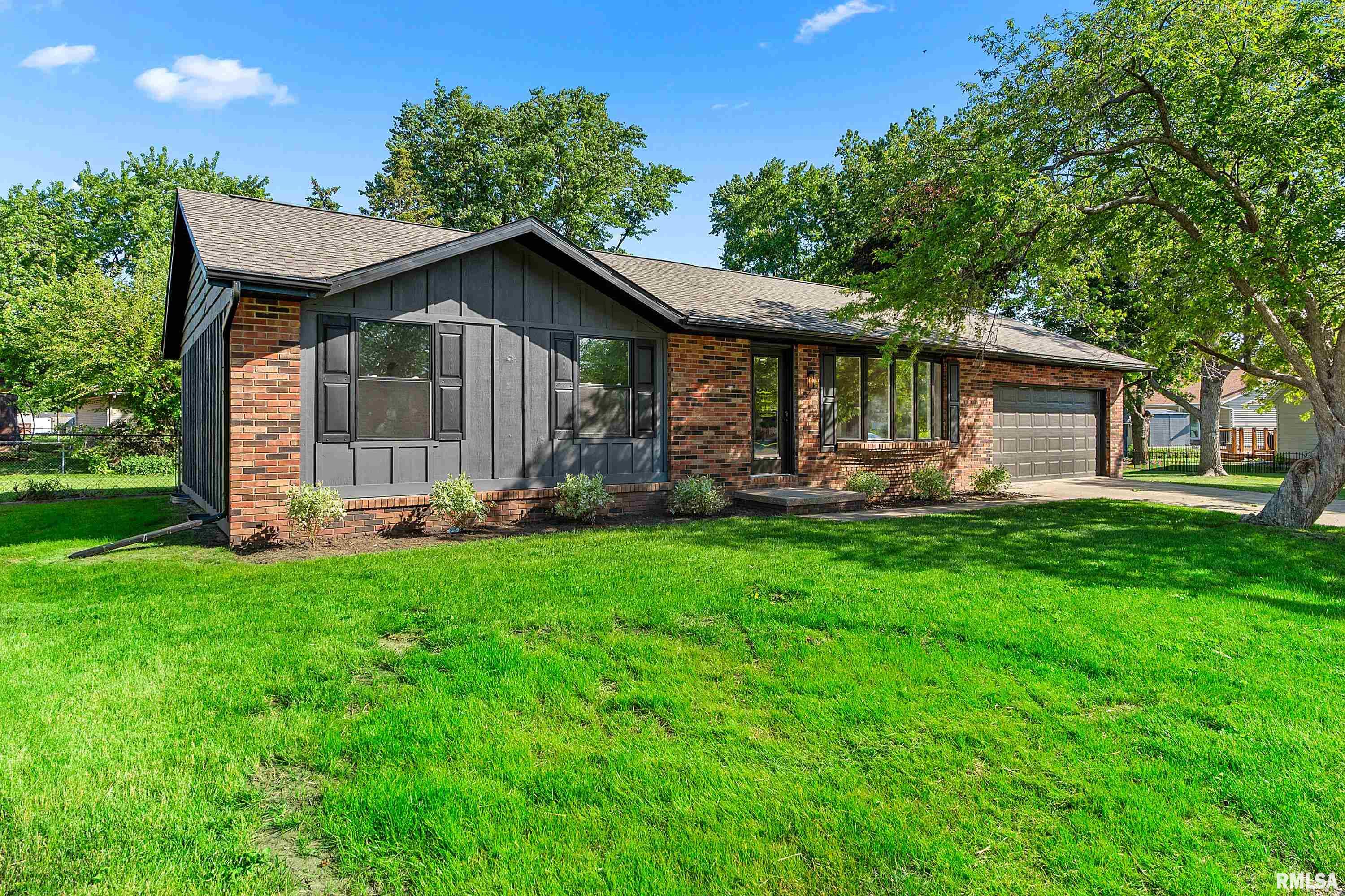751 Fillmore Street Morton, IL 61550 - Photo 1 of 47